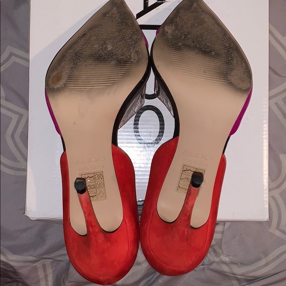 Pumps - Picture 5 of 5